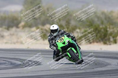 media/Jan-15-2026-Racers Edge (Thu) [[dfebeb70ab]]/3-B Group/Session 4 (Turn 5)/